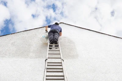 Peinture extérieure à Louvie-Juzon — façades et ravalement